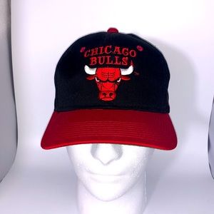 Vintage Chicago Bulls SnapBack hat G.C.C. Cap